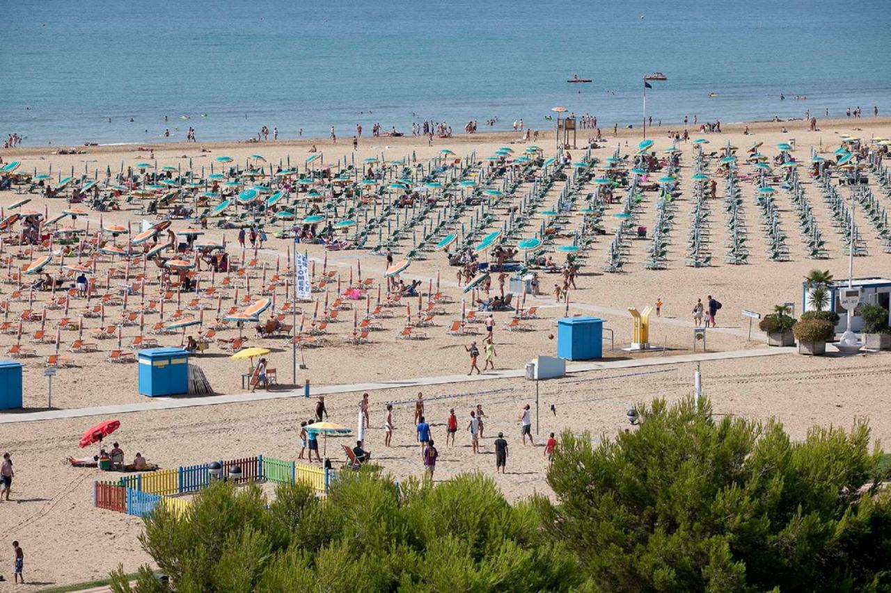 Villaggio Michelangelo بيبيوني المظهر الخارجي الصورة